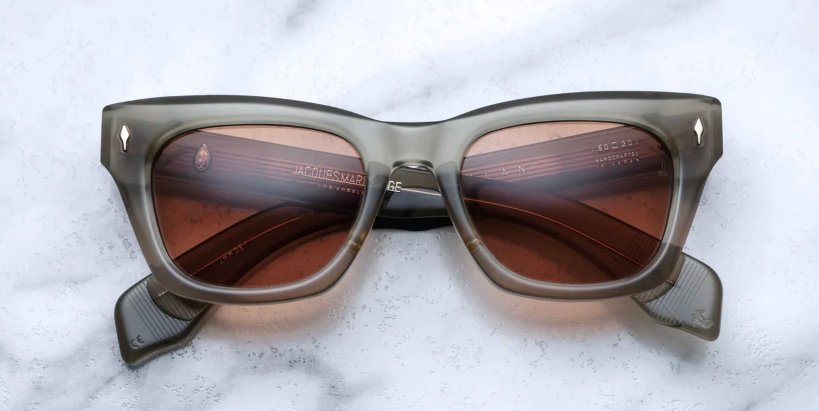 DEALAN_SKYGREYfront.png?v=