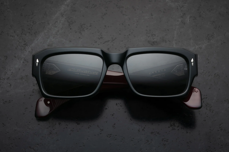 DAKOTA | BLOODSTONE