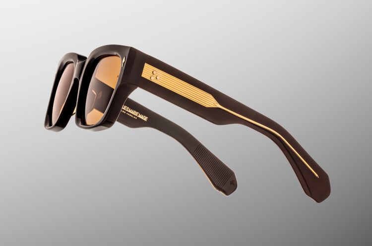 ENZO | WALNUT