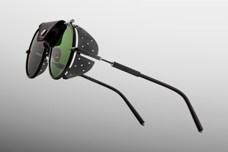 GLACIER | BLACK