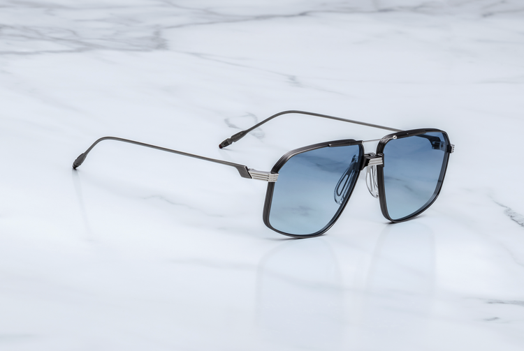 JAGGER | ANTIQUE SILVER